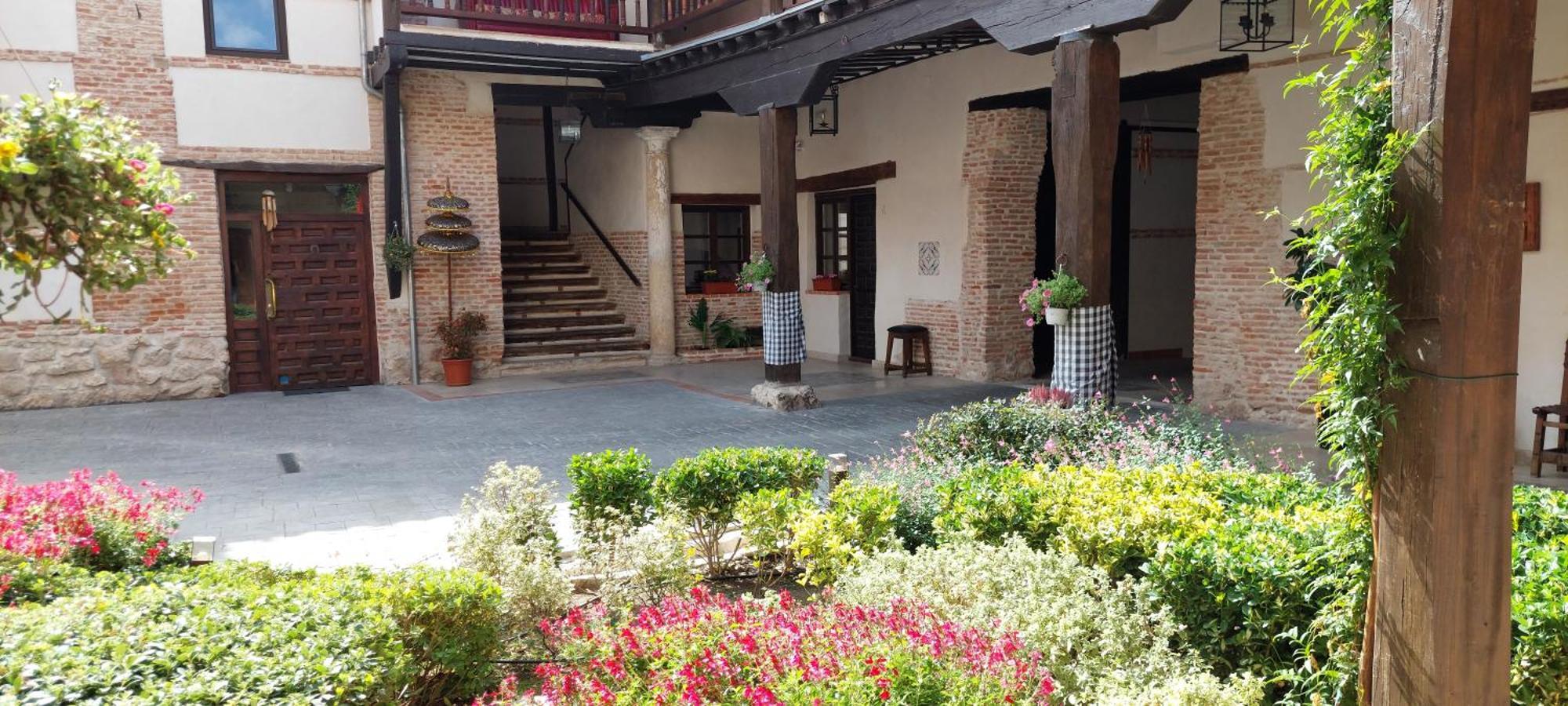 Апартаменты La Casona Del Asno Алькала-де-Энарес Экстерьер фото